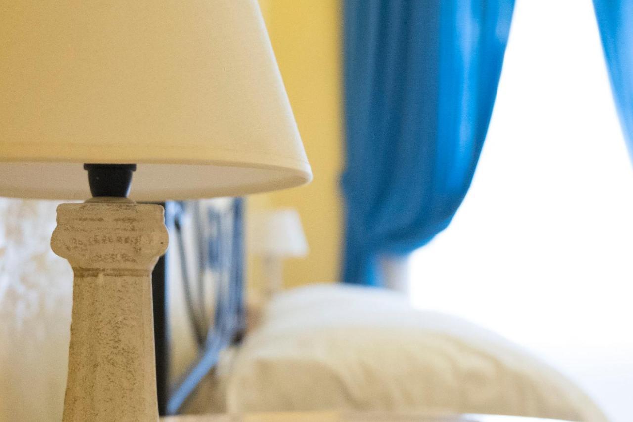 La Breccia A Porta Pia Bed & Breakfast Рим Екстериор снимка
