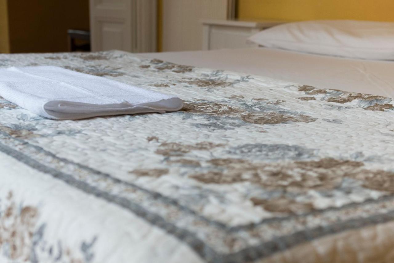 La Breccia A Porta Pia Bed & Breakfast Рим Екстериор снимка